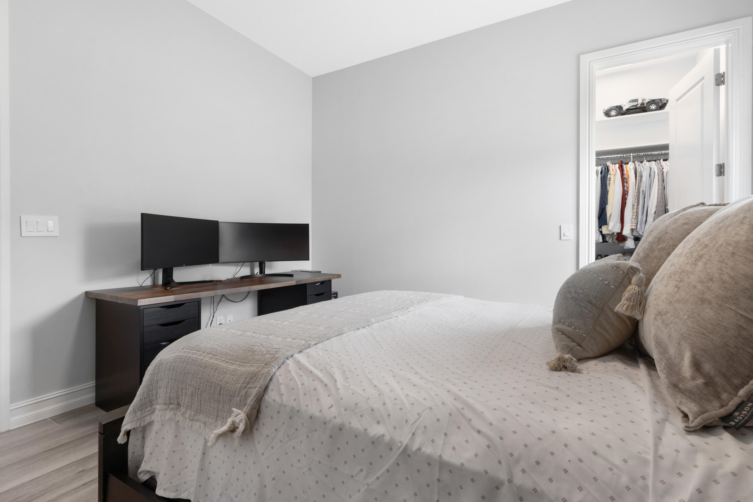 5202 S Sterling Ranch Circle