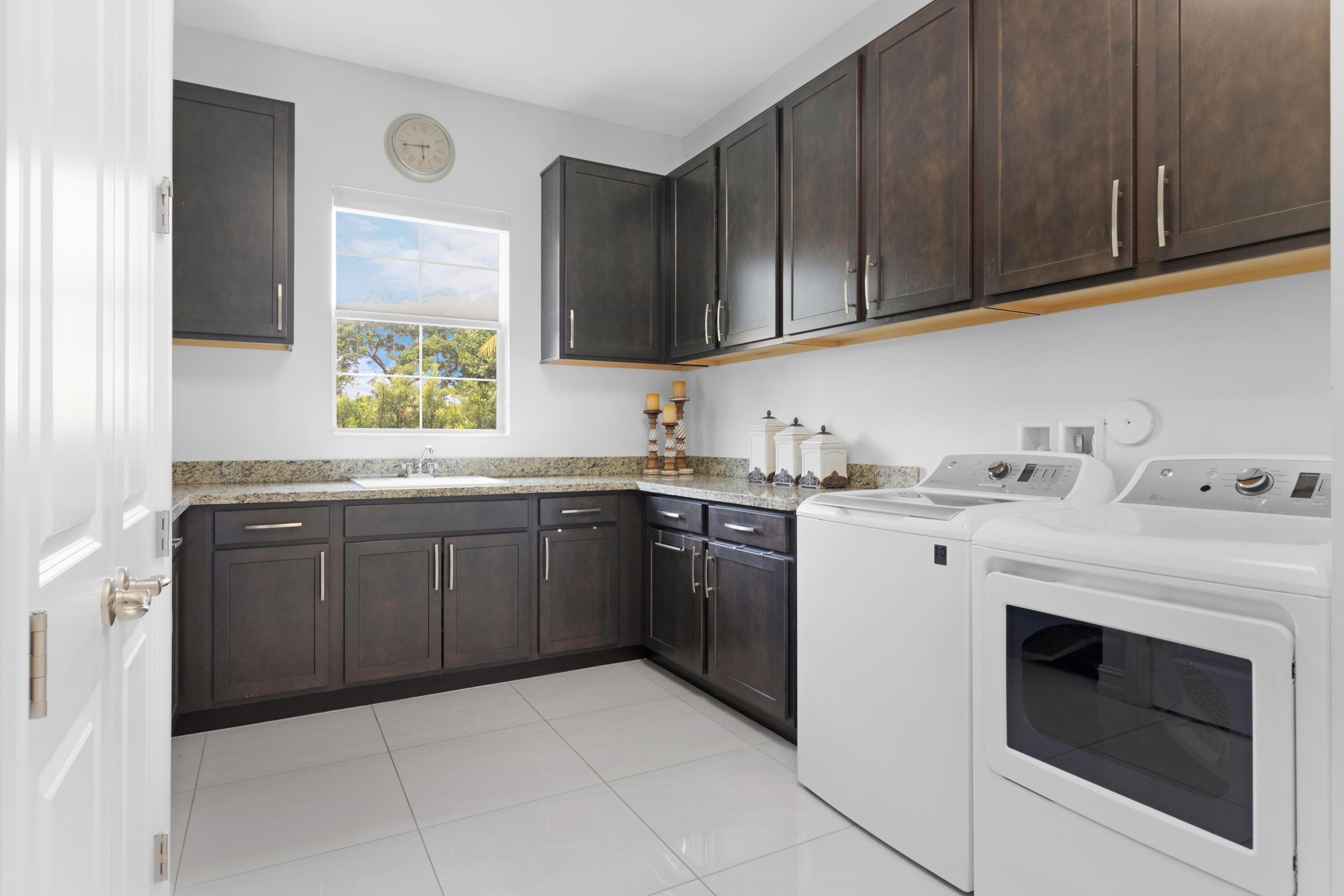 5202 S Sterling Ranch Circle