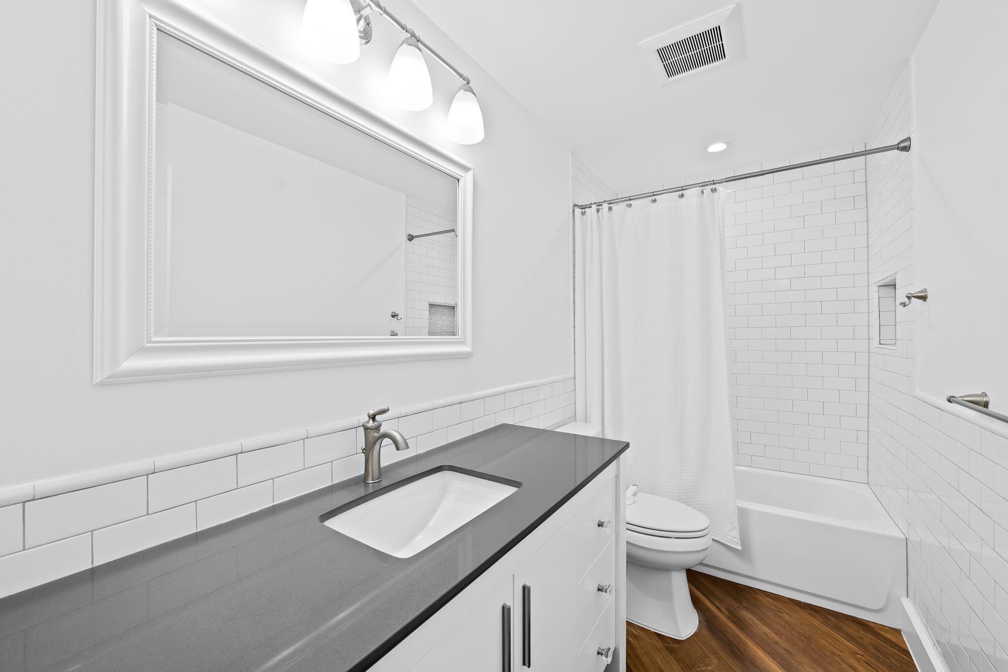 3011 NE 51st Street
