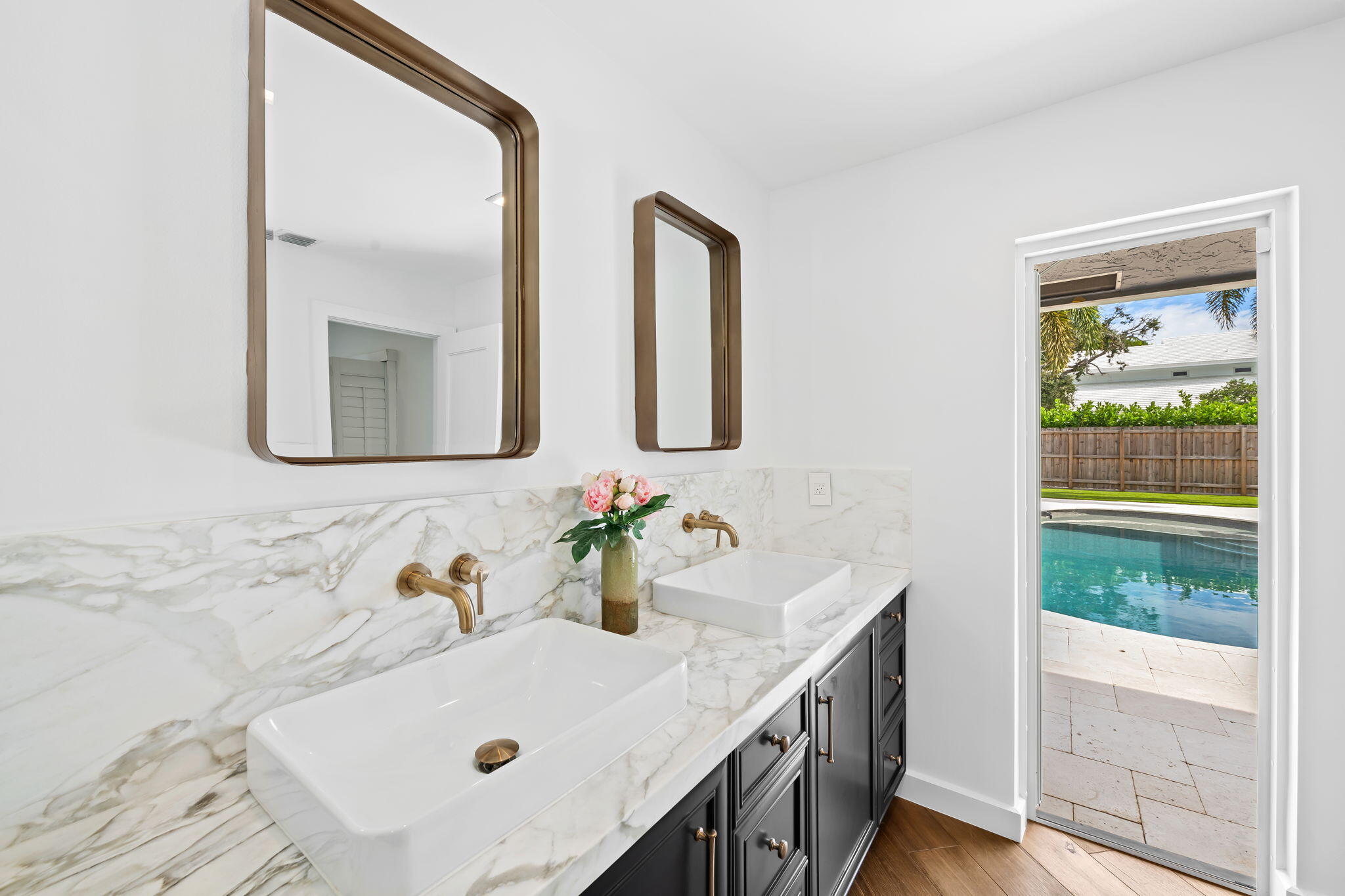 3011 NE 51st Street