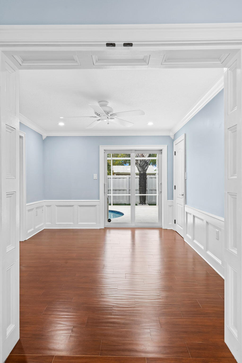 2041 NE 59th Street