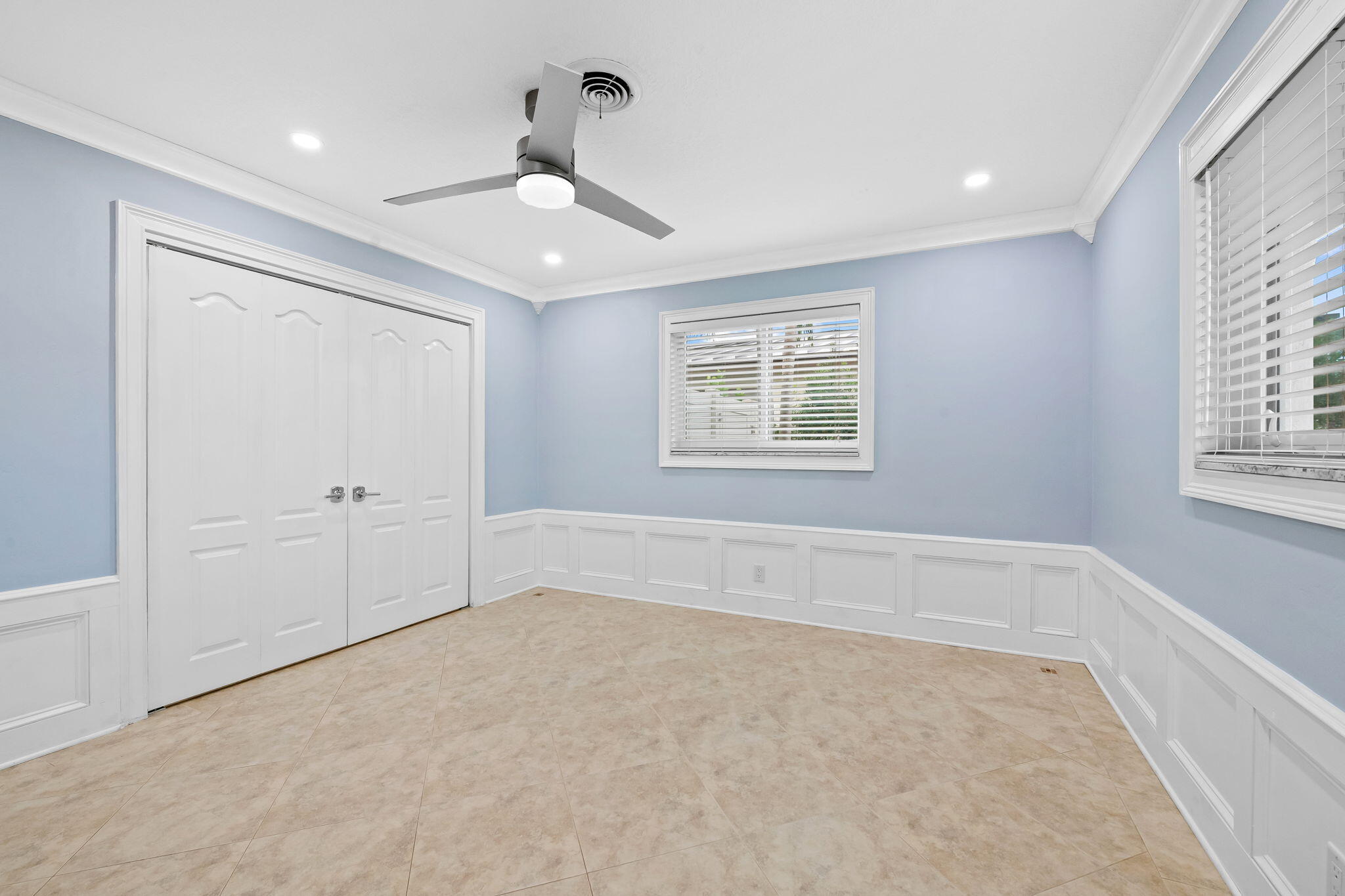 2041 NE 59th Street