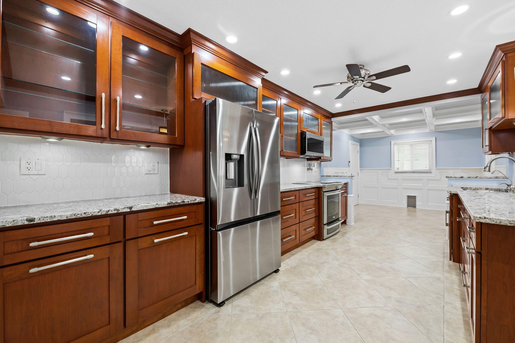 2041 NE 59th Street