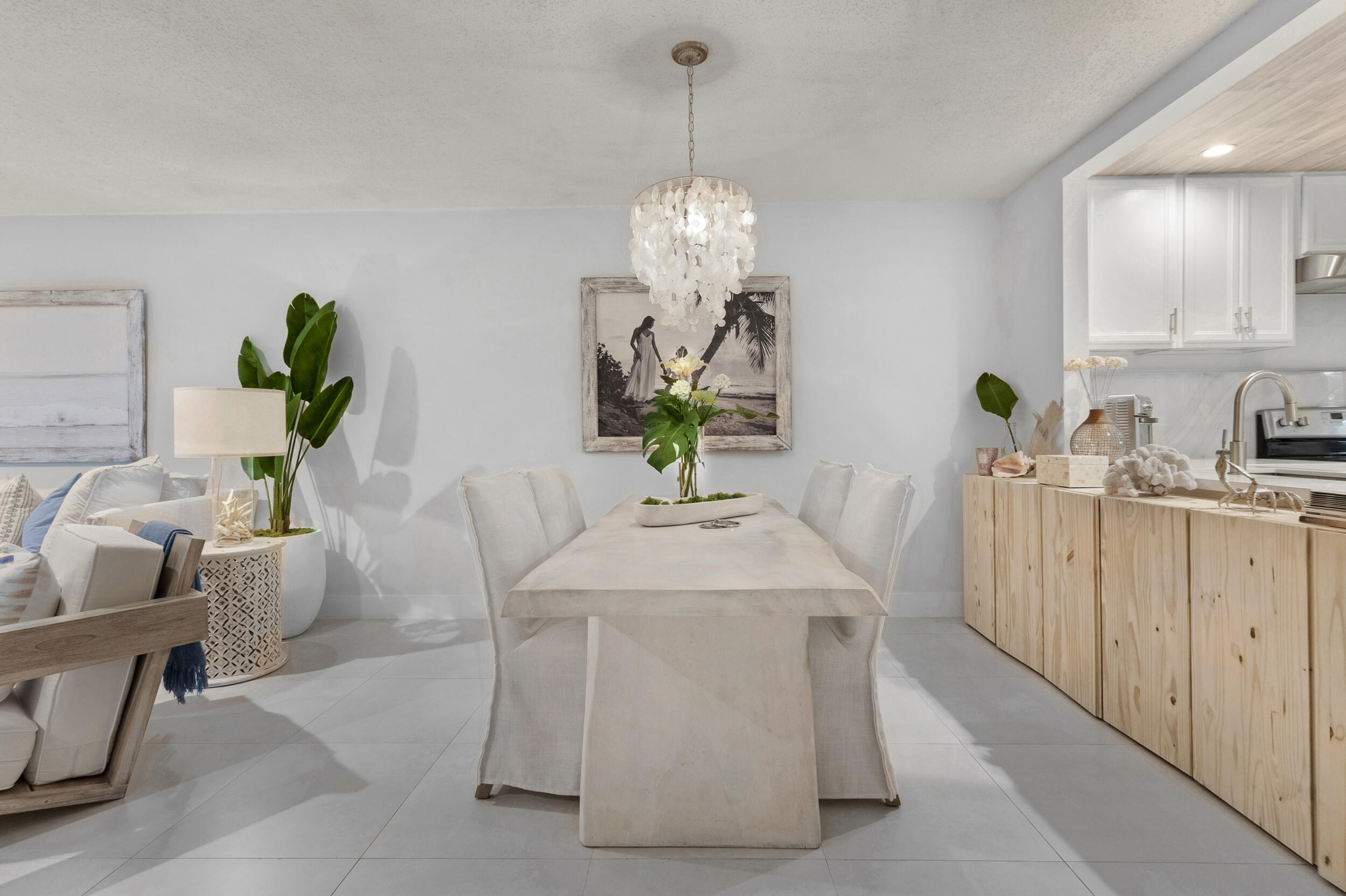 2136 NE 44th Street 4