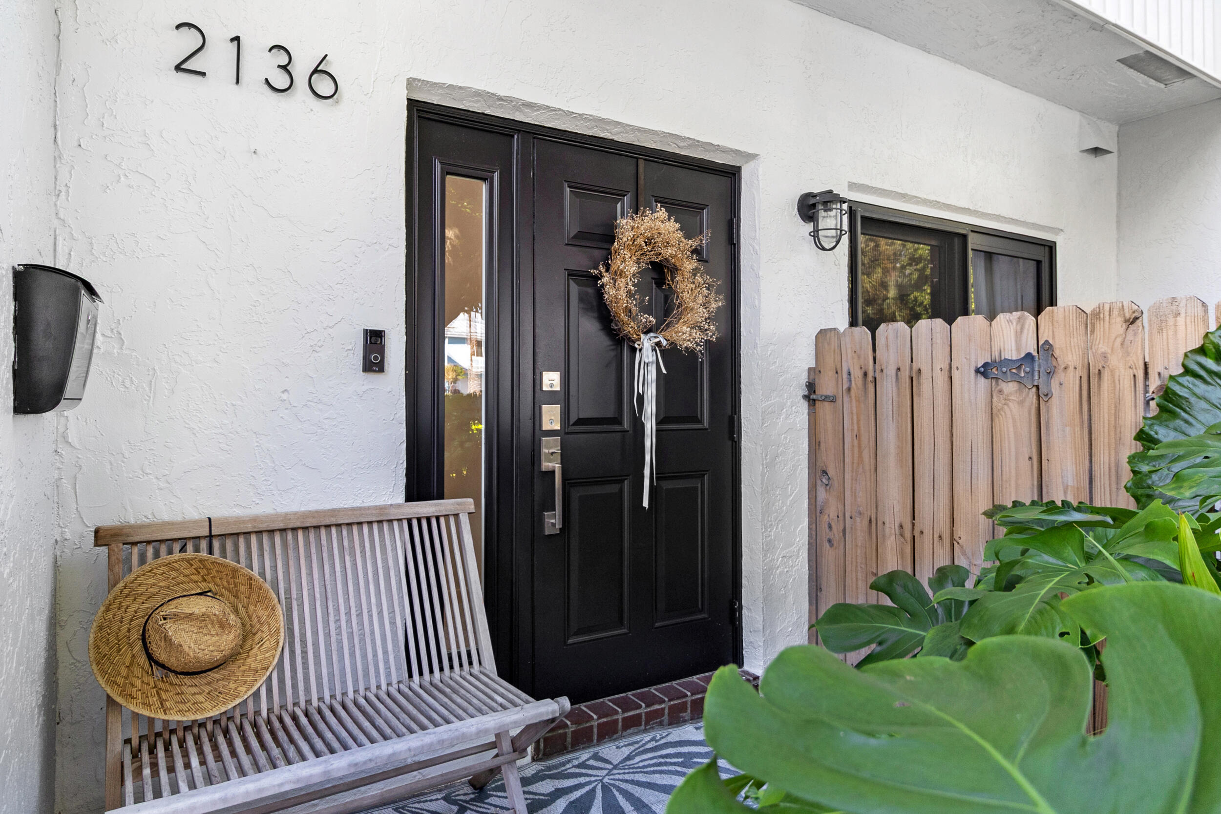 2136 NE 44th Street 4