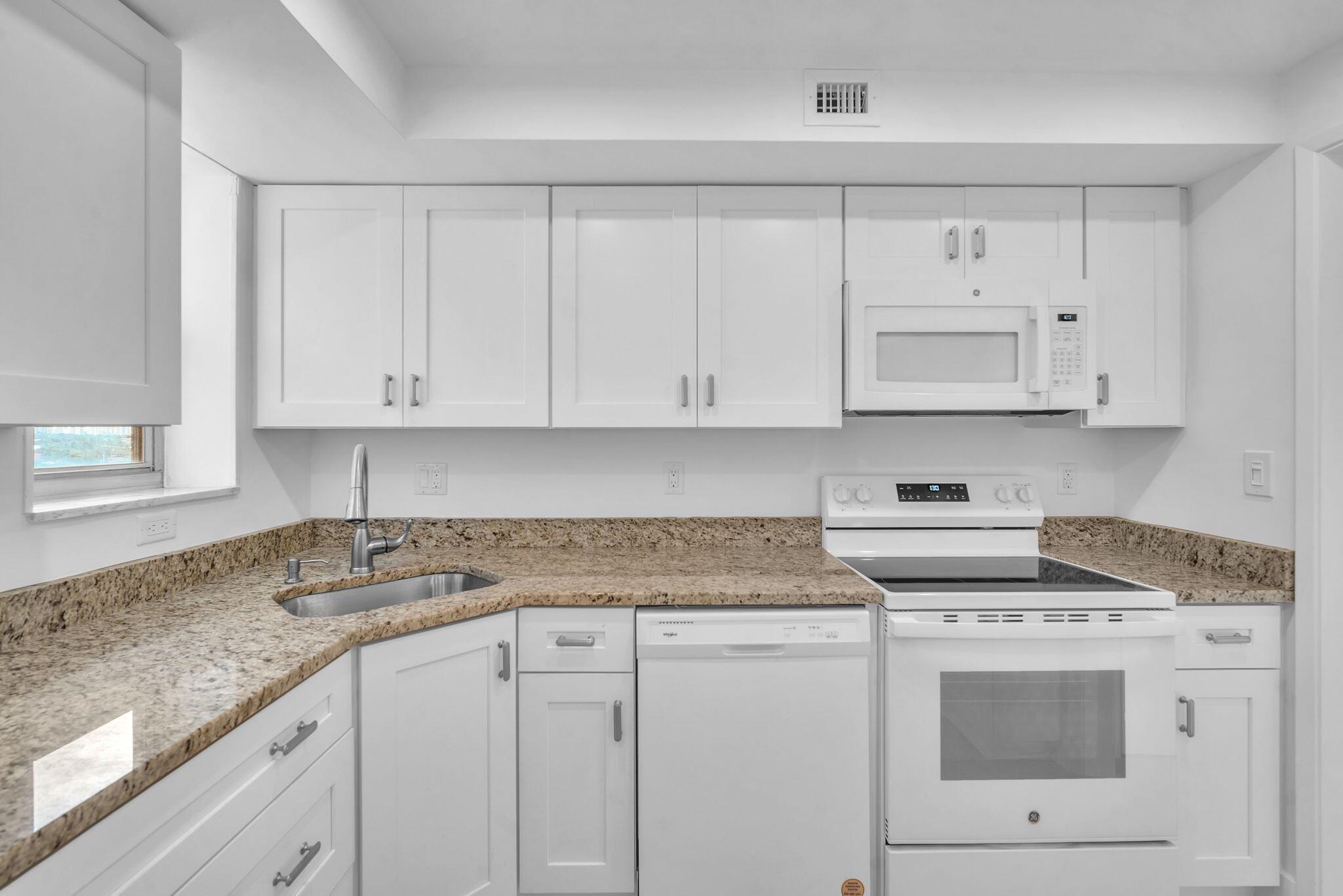 777 S Federal Highway Rp907