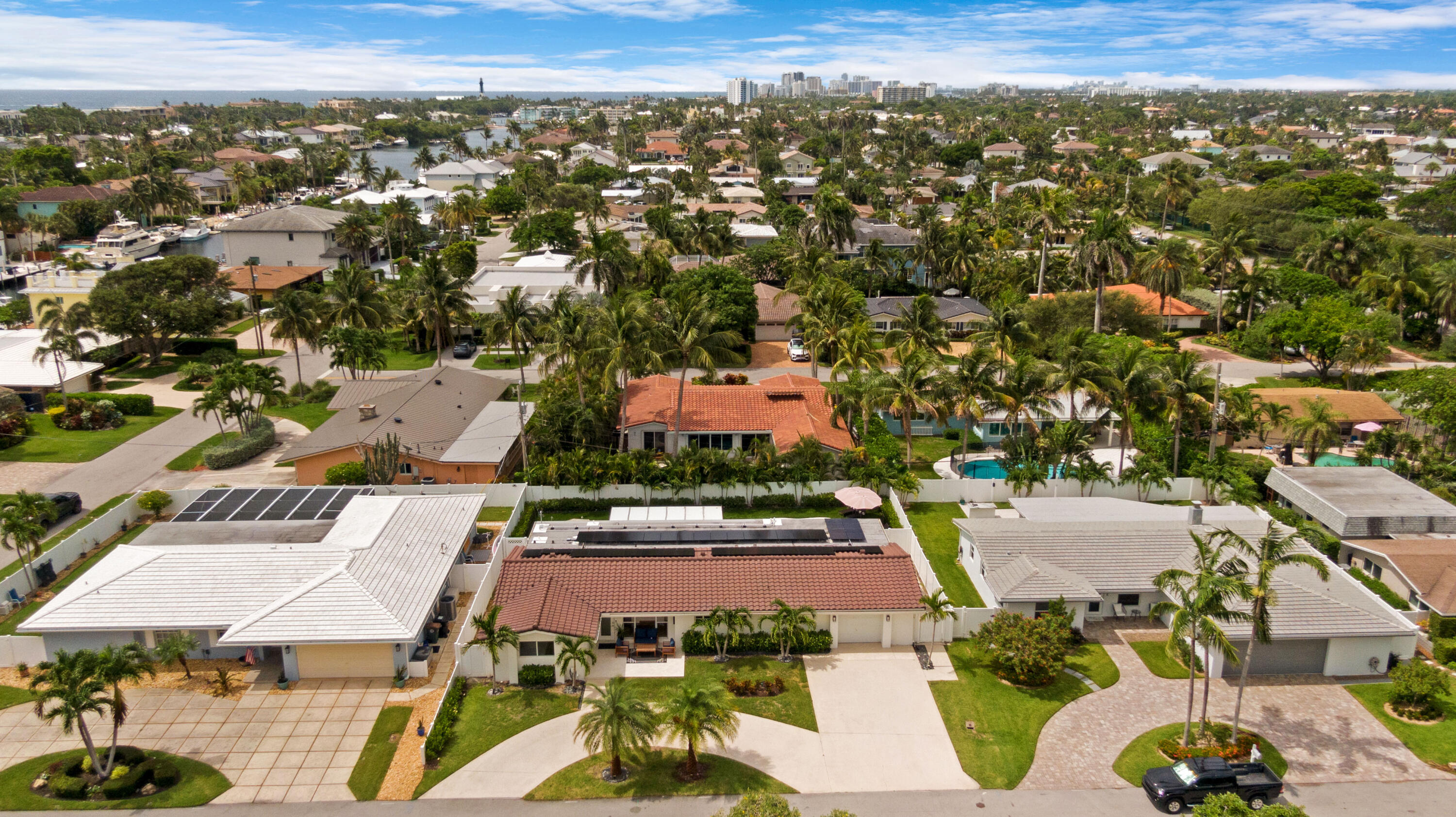 2862 NE 35th Court