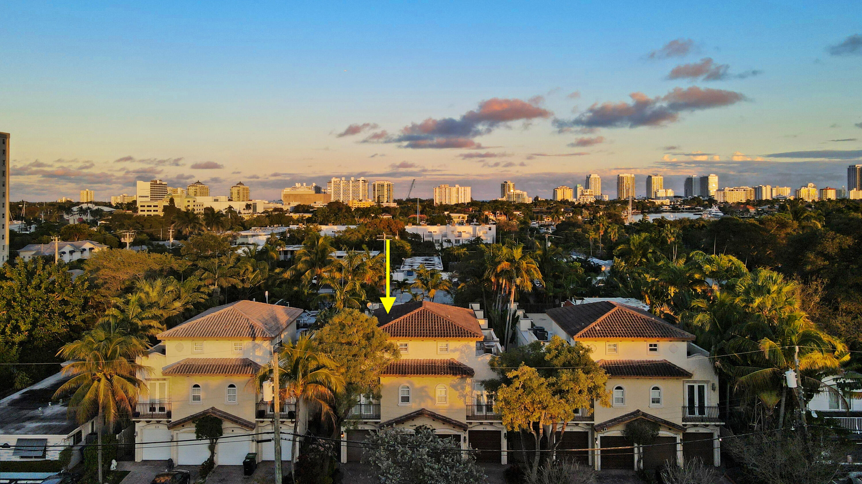 814 N Victoria Park Road