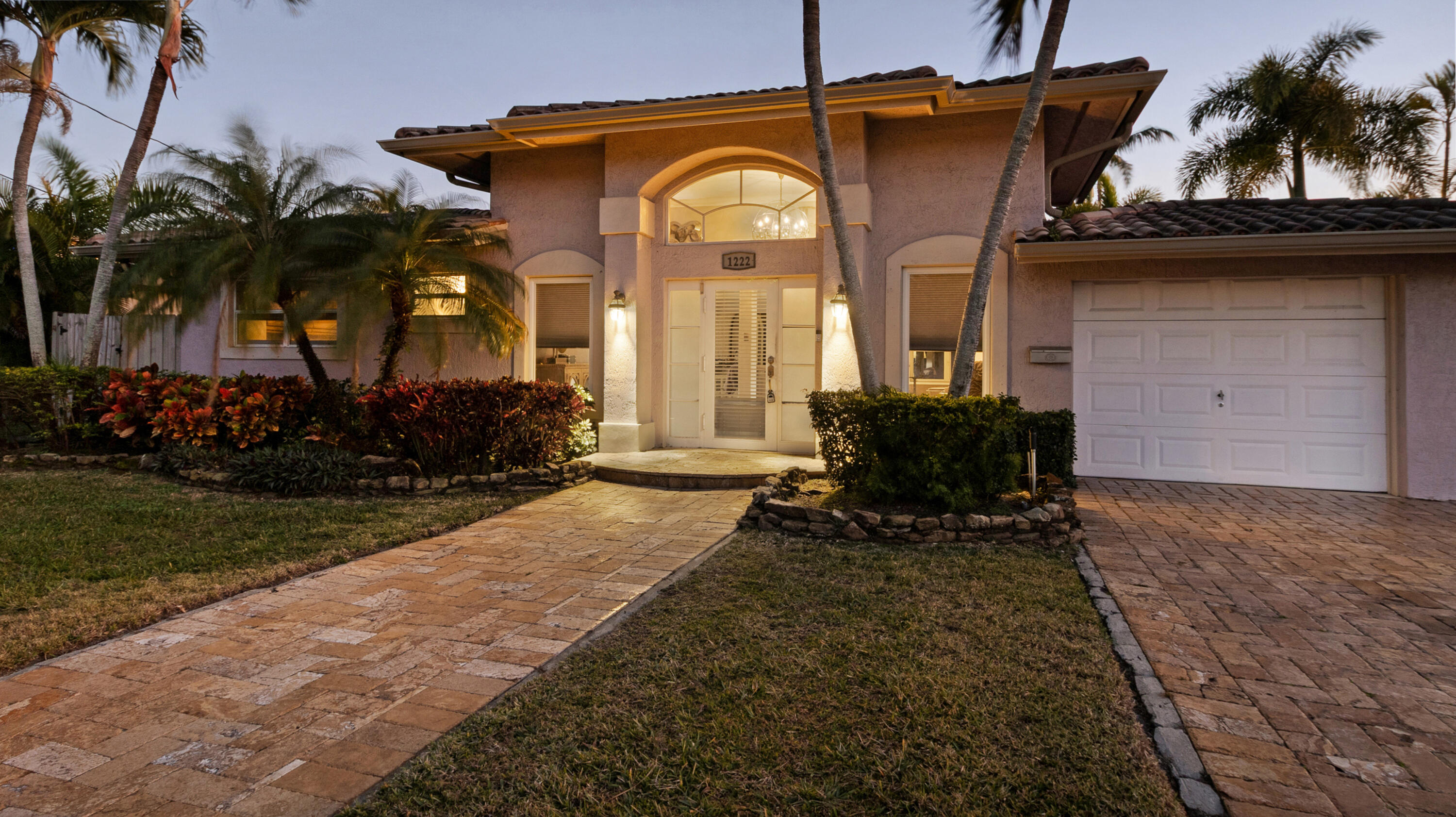 1222 SE 5th Court