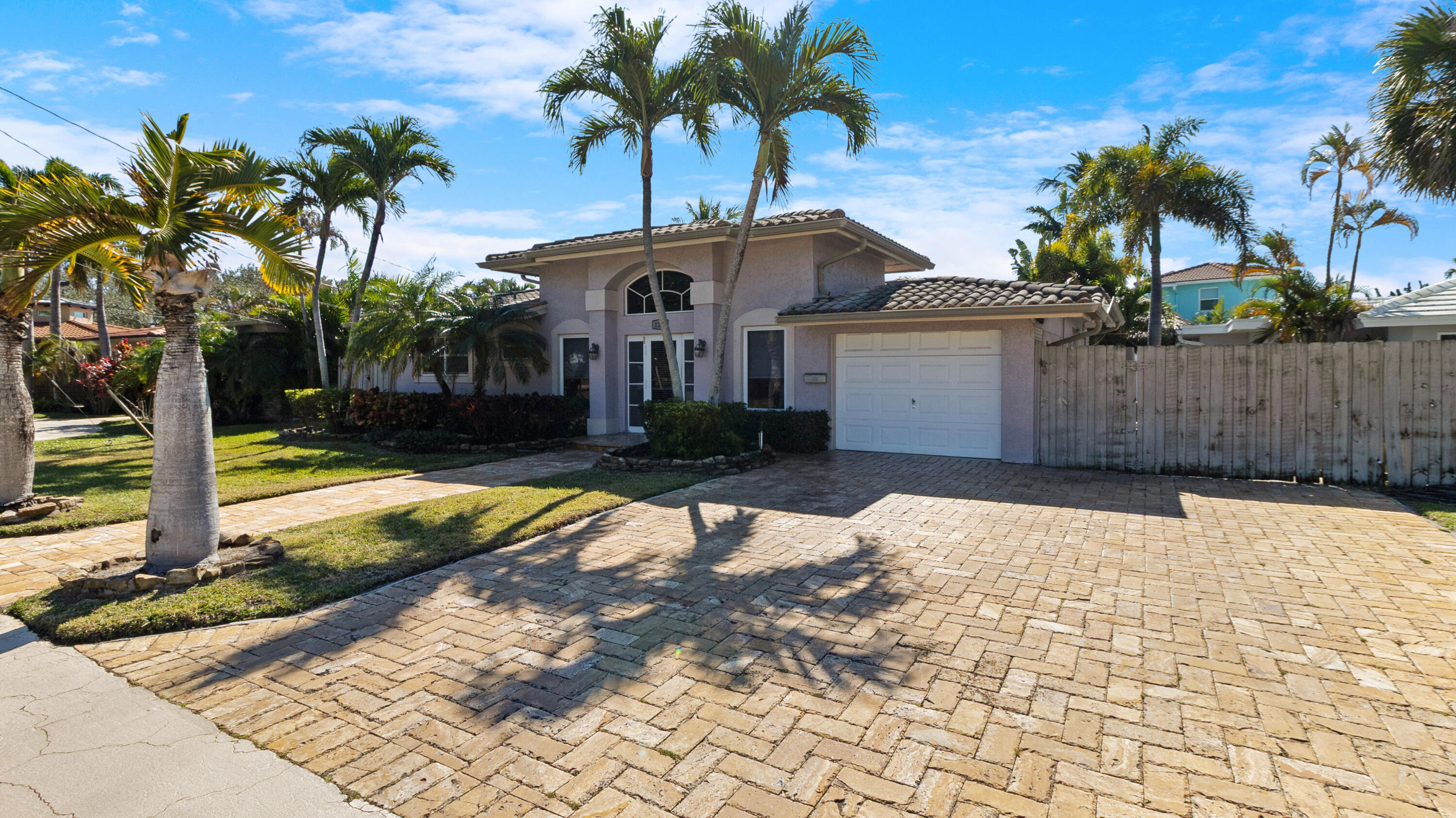 1222 SE 5th Court
