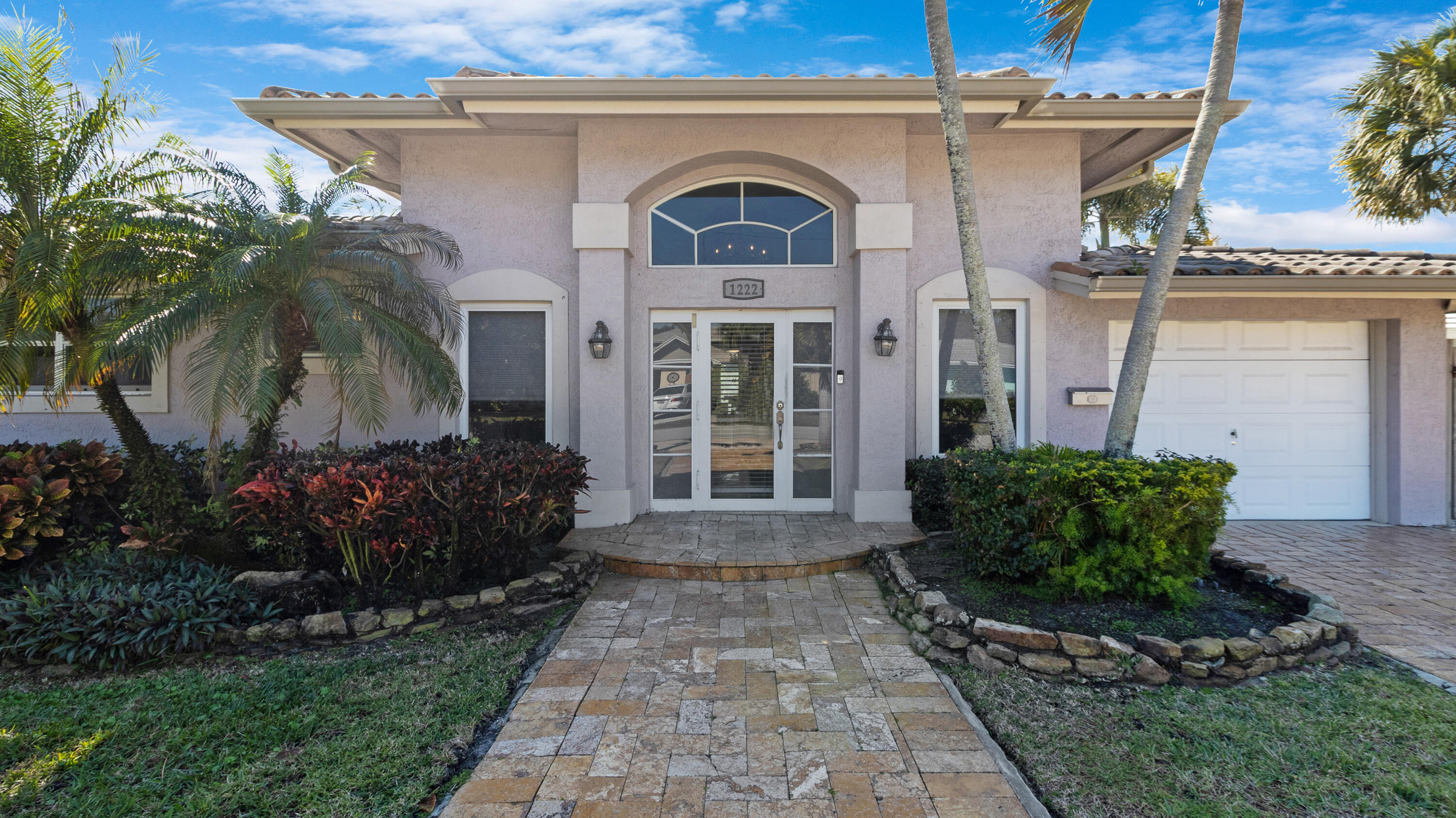 1222 SE 5th Court