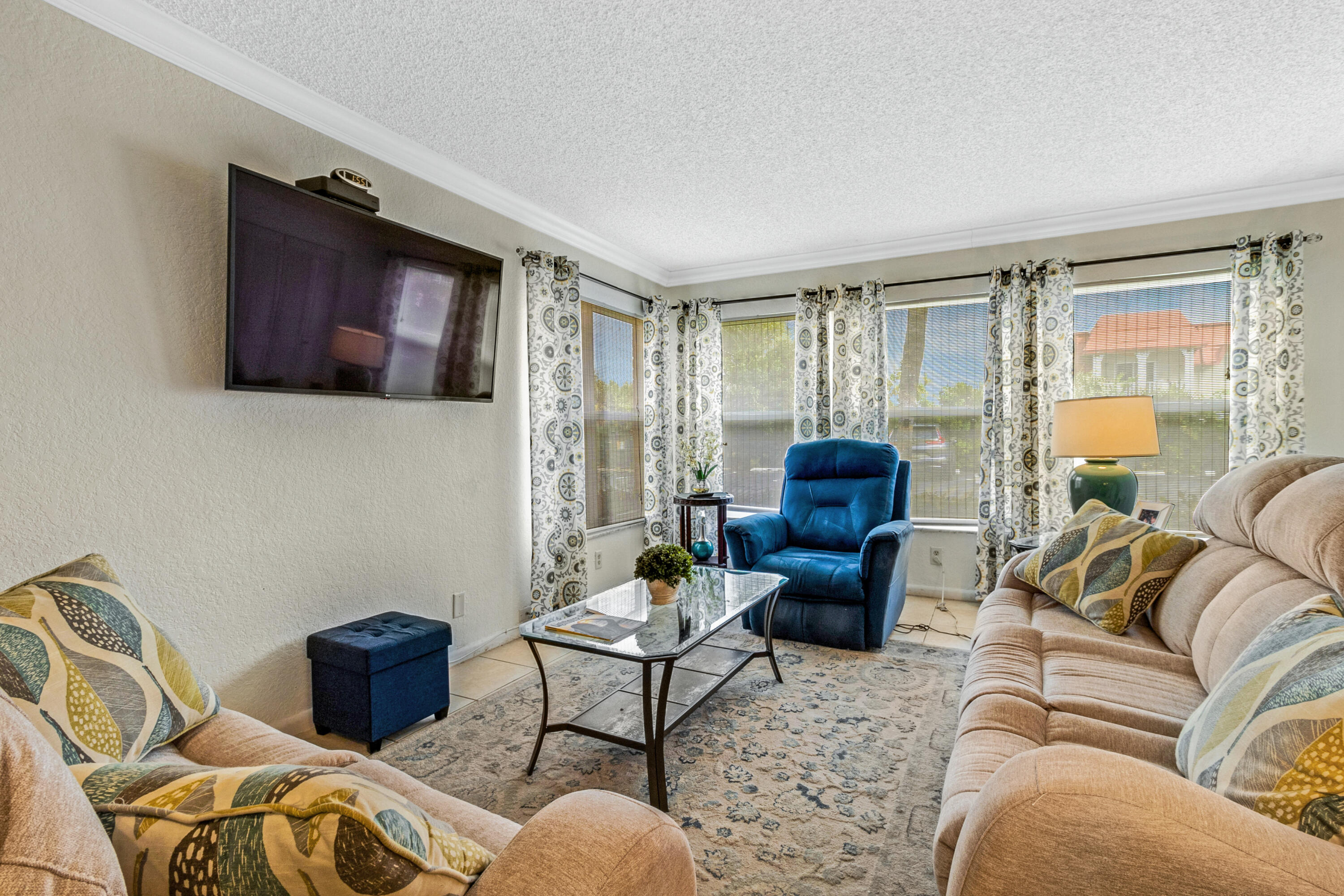 760 SE 2nd Avenue H106