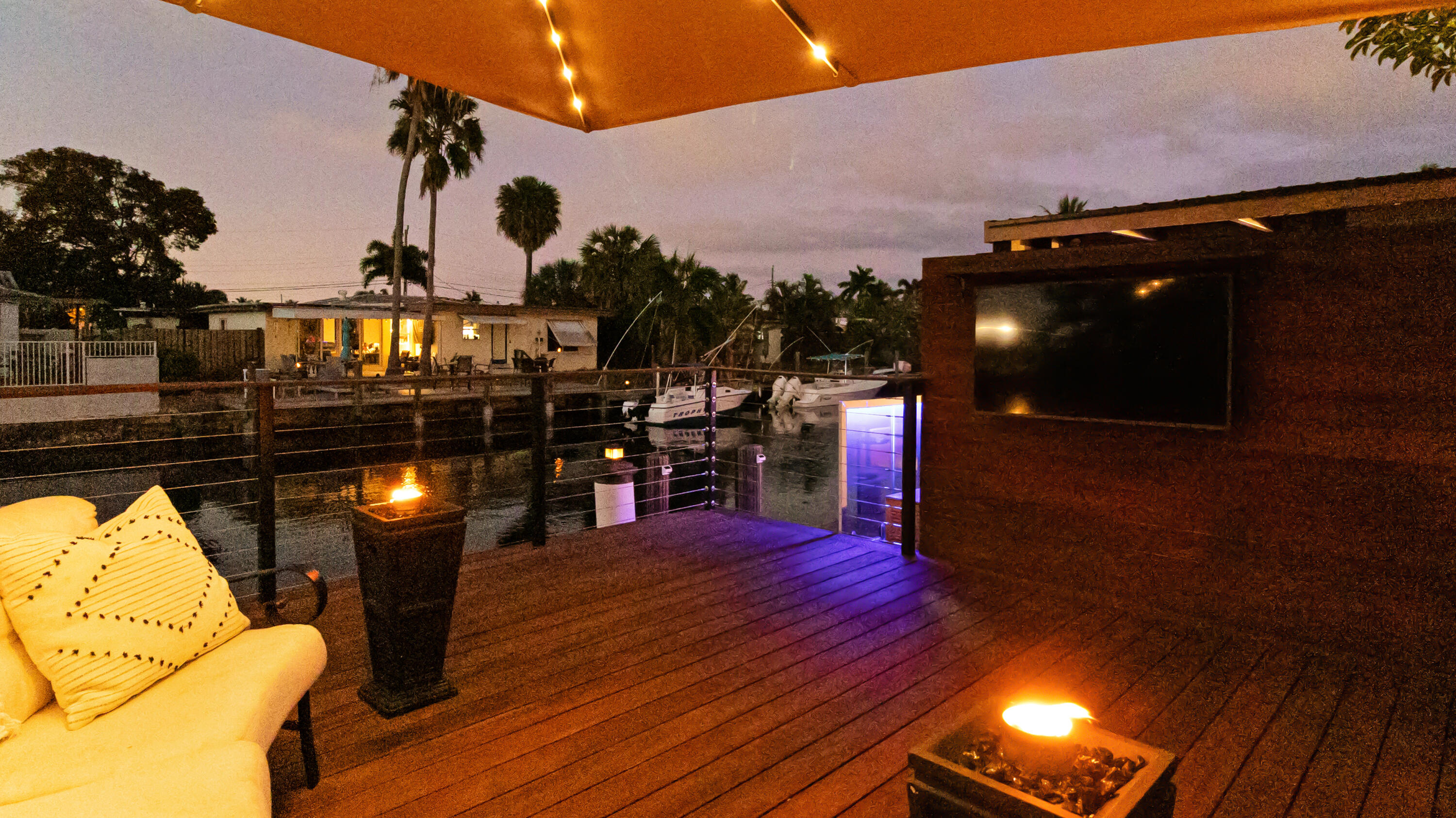 21 SE 14th Street