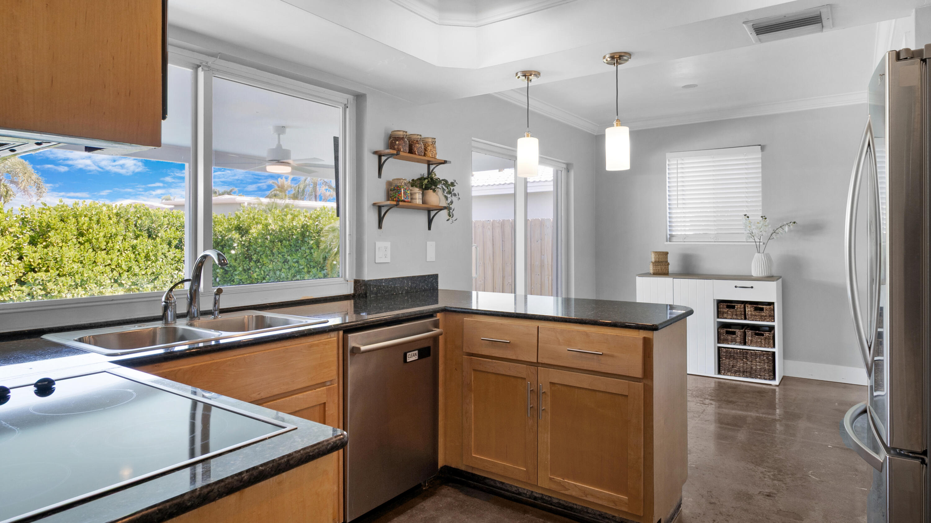 2119 NE 56th Place