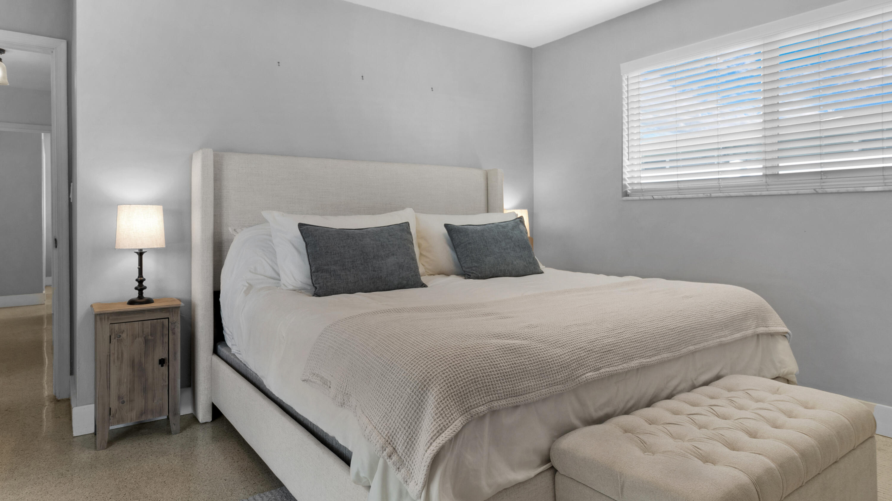 2119 NE 56th Place