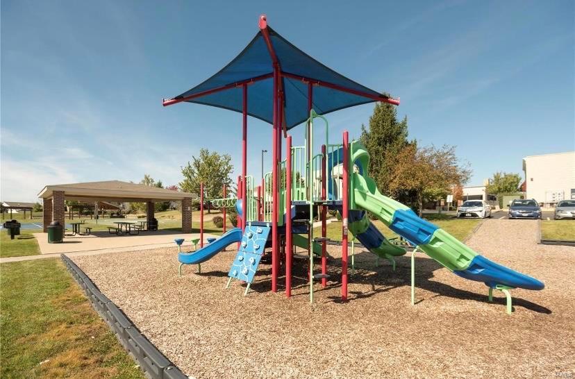 949 Rolling Thunder Drive