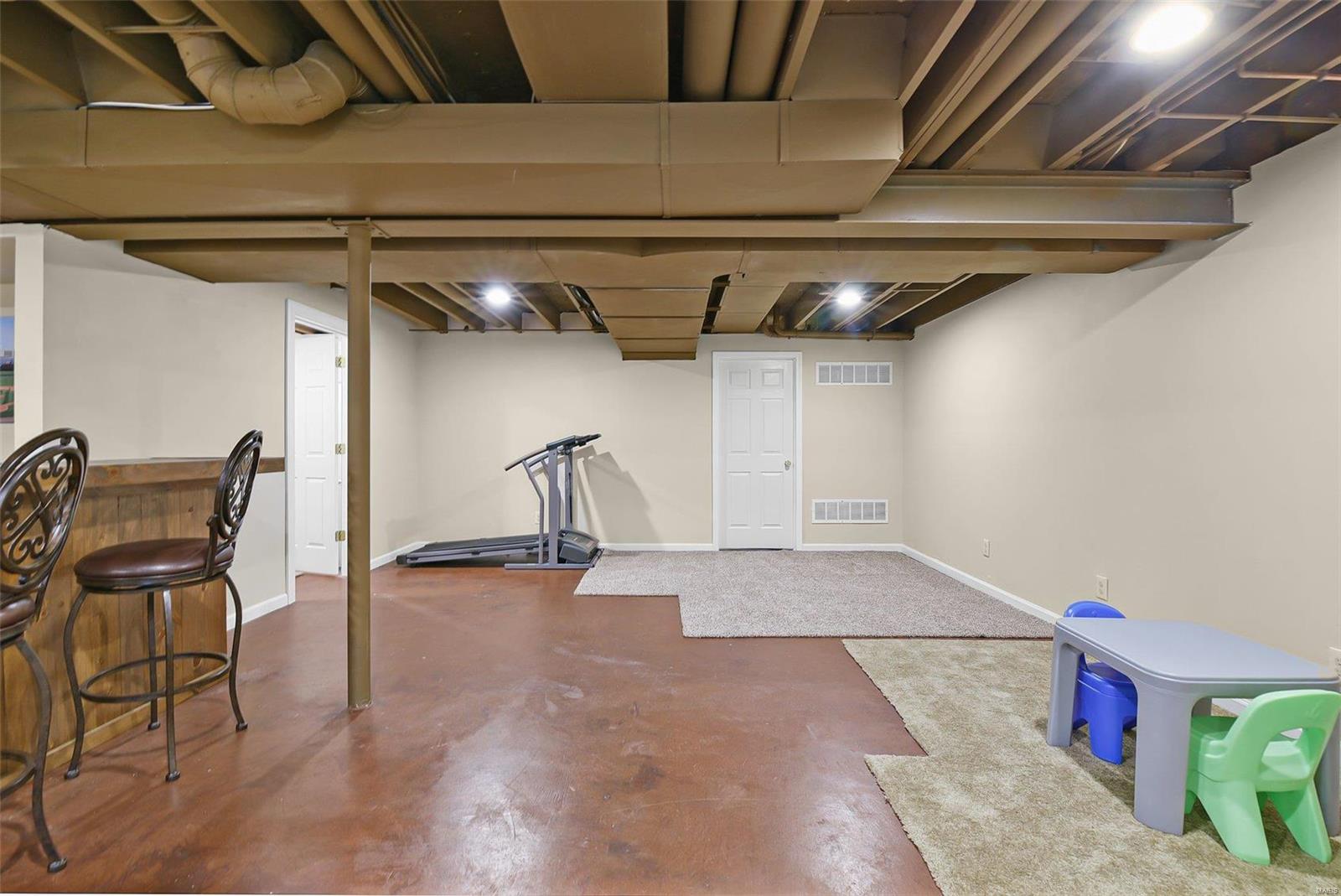 949 Rolling Thunder Drive