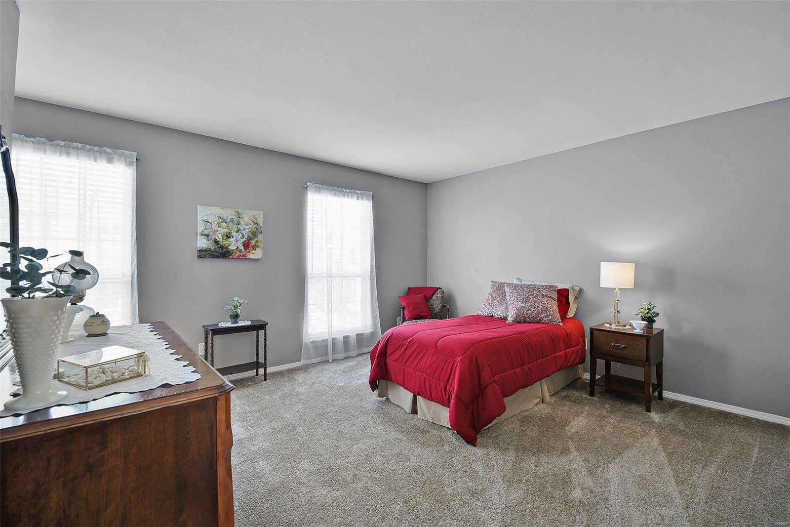 949 Rolling Thunder Drive