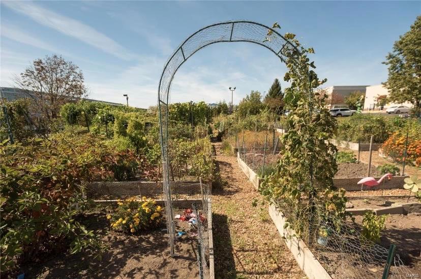 949 Rolling Thunder Drive