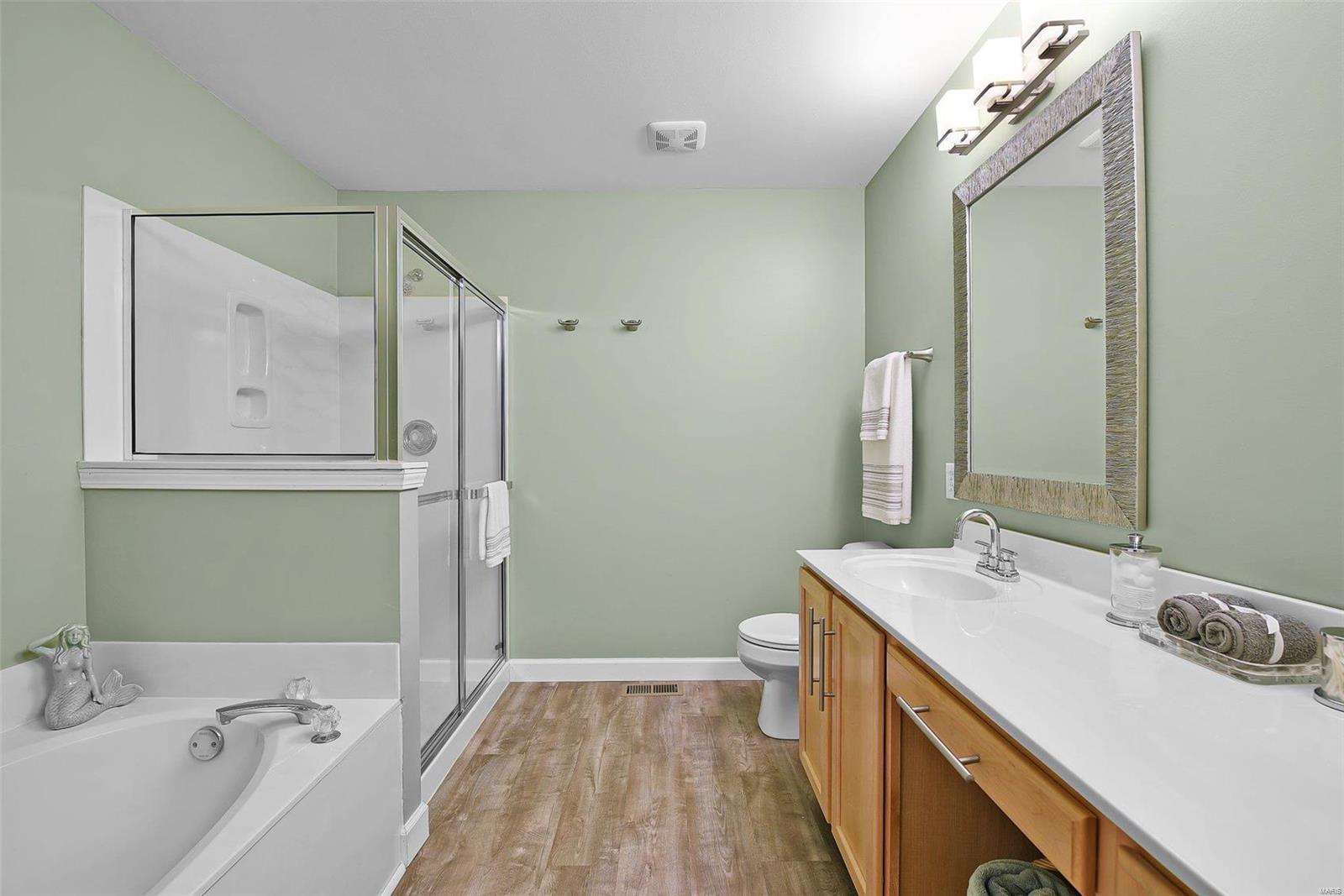 949 Rolling Thunder Drive