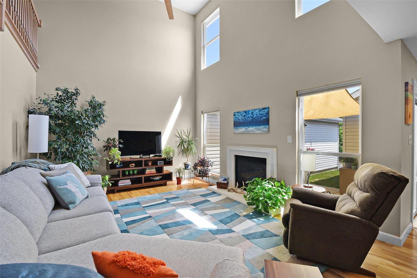 949 Rolling Thunder Drive