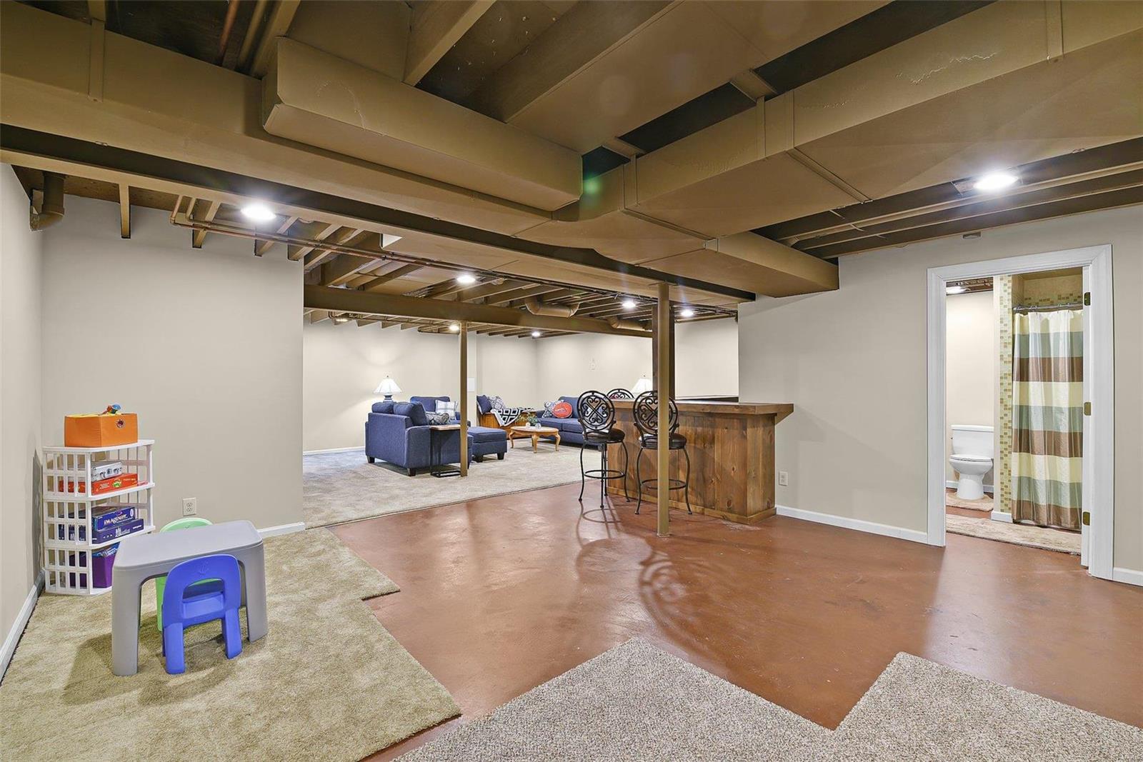 949 Rolling Thunder Drive