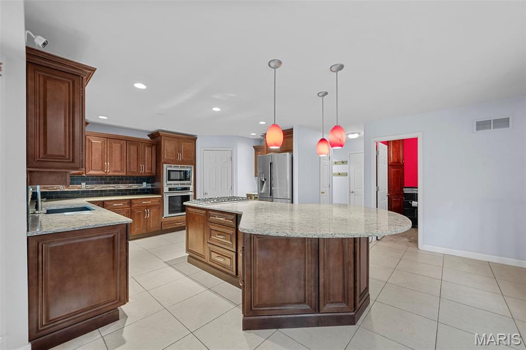 103 Meadowgate Court