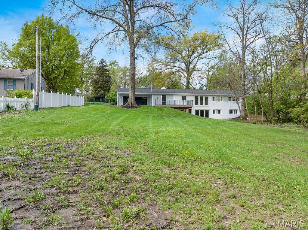 6 Cedar Crest