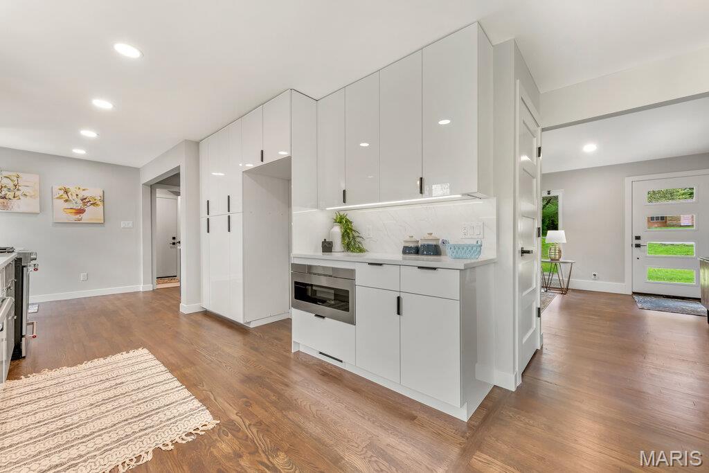 6 Cedar Crest