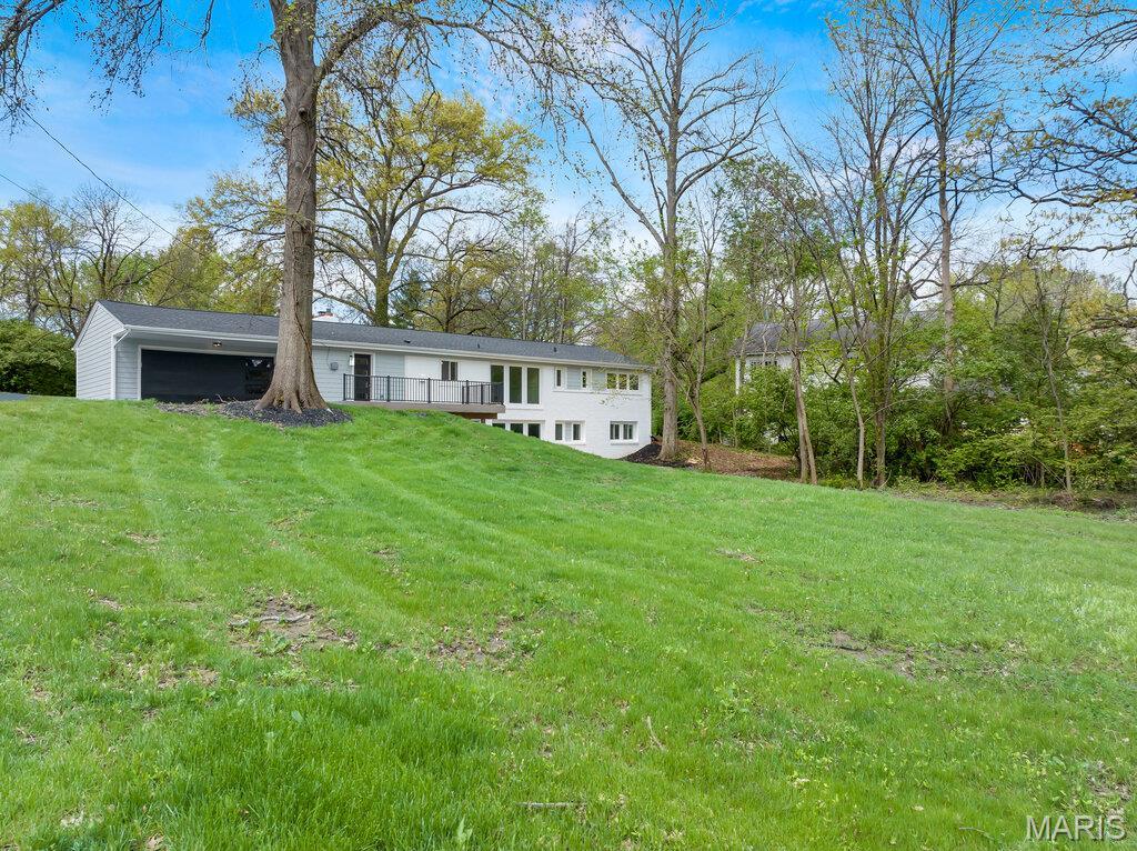 6 Cedar Crest