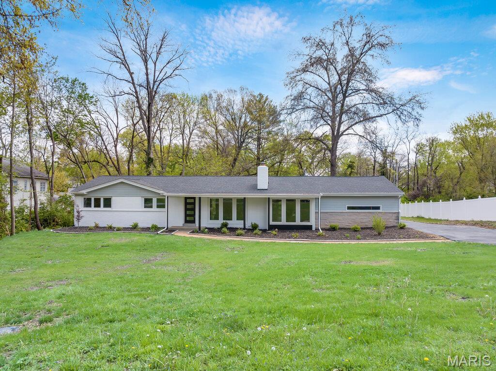 6 Cedar Crest