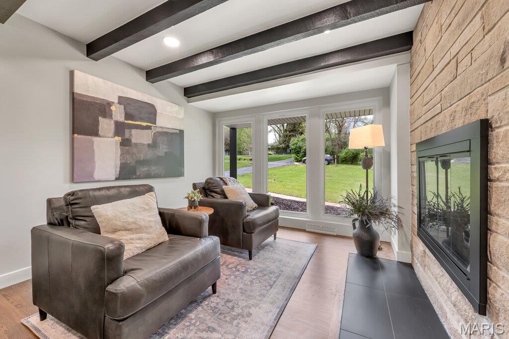 6 Cedar Crest