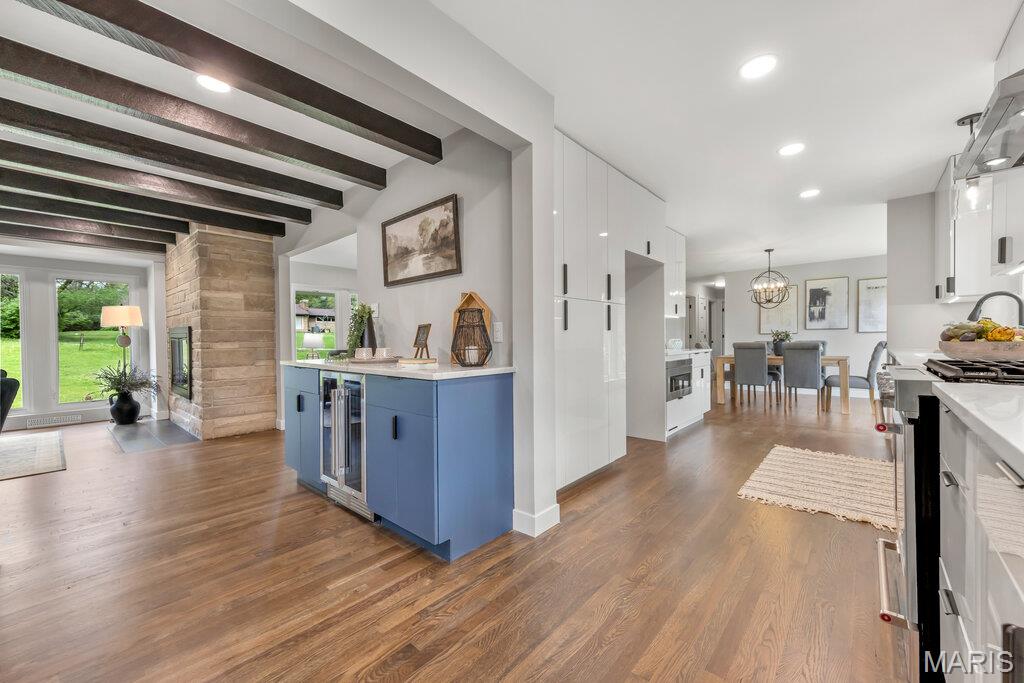 6 Cedar Crest