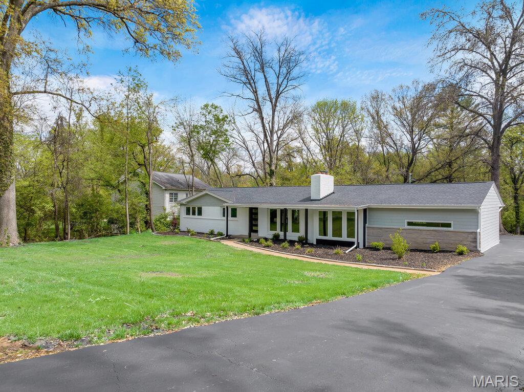 6 Cedar Crest