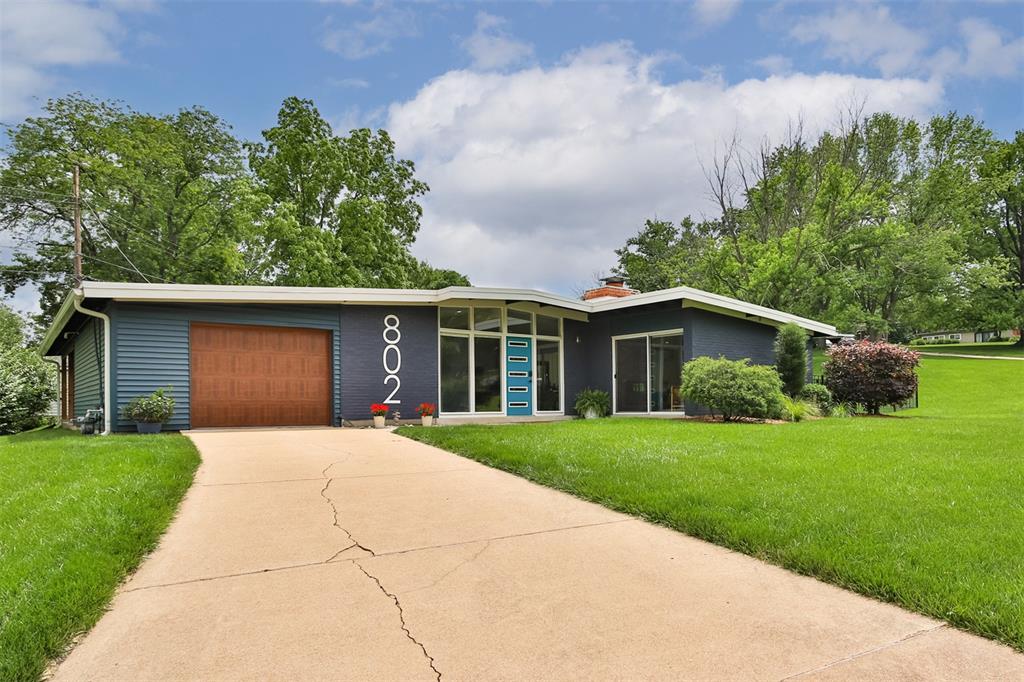 802 Cheviot Court