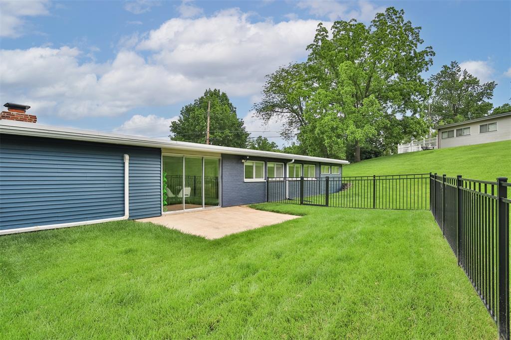 802 Cheviot Court