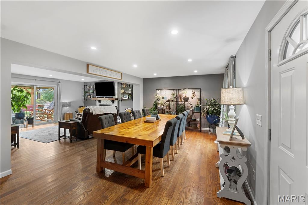 33 Newberry Drive