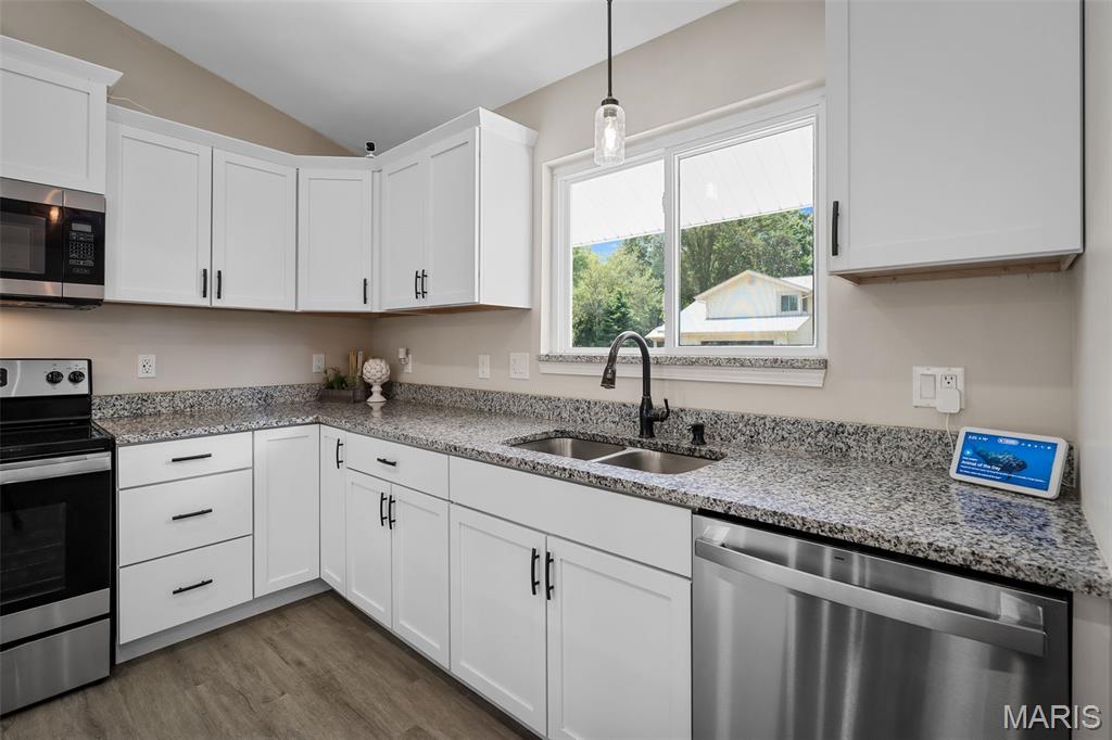 46 Shadowridge Drive