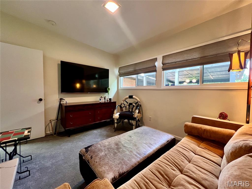 2401 Saint Giles Road