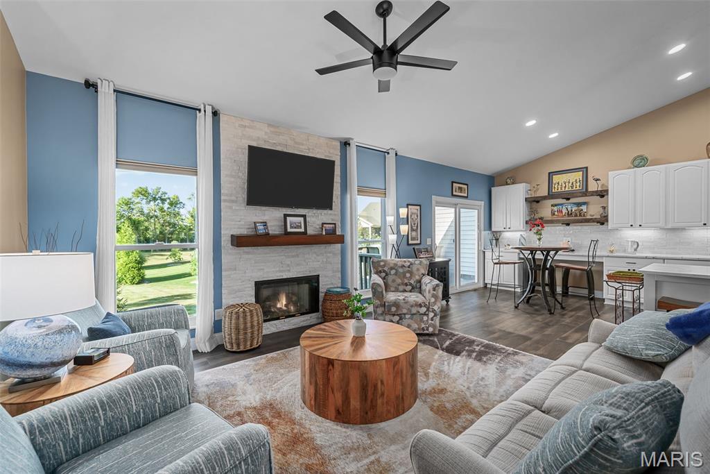 1544 Ridgepointe Place Drive Unit: 174