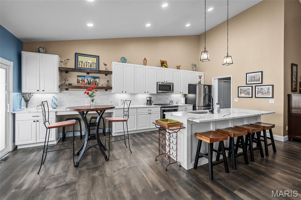 1544 Ridgepointe Place Drive Unit: 174