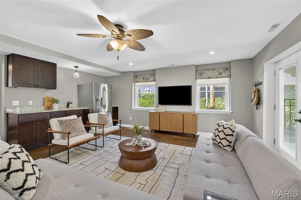 132 Sylvester Avenue