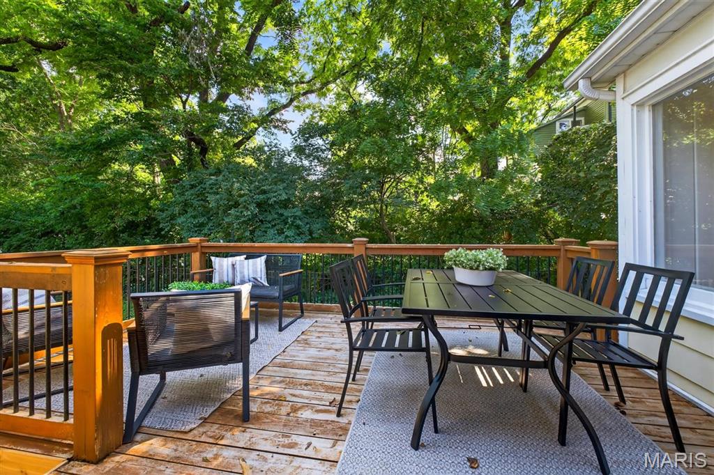 132 Sylvester Avenue