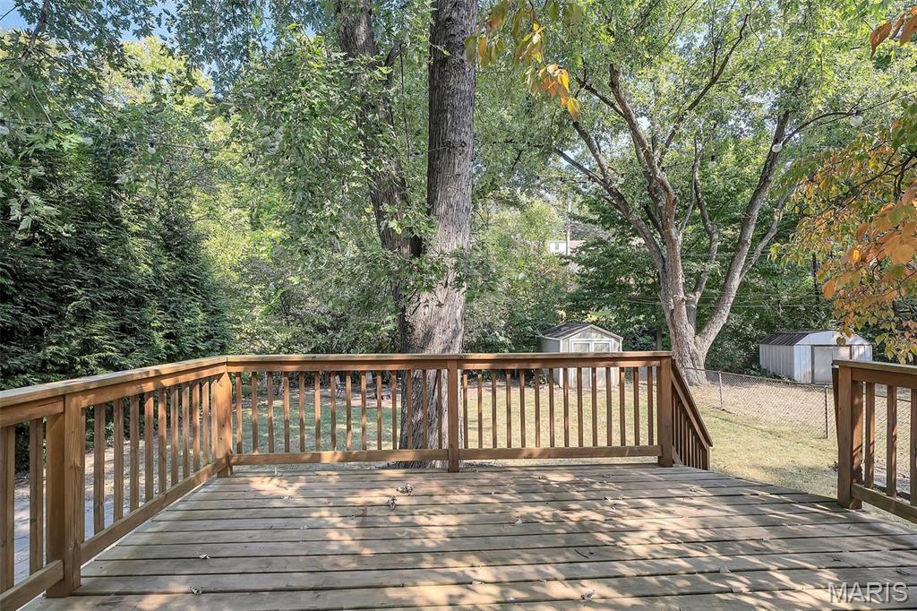 1112 Des Peres Avenue