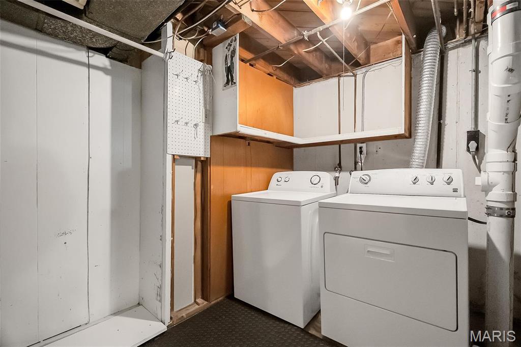 1112 Des Peres Avenue