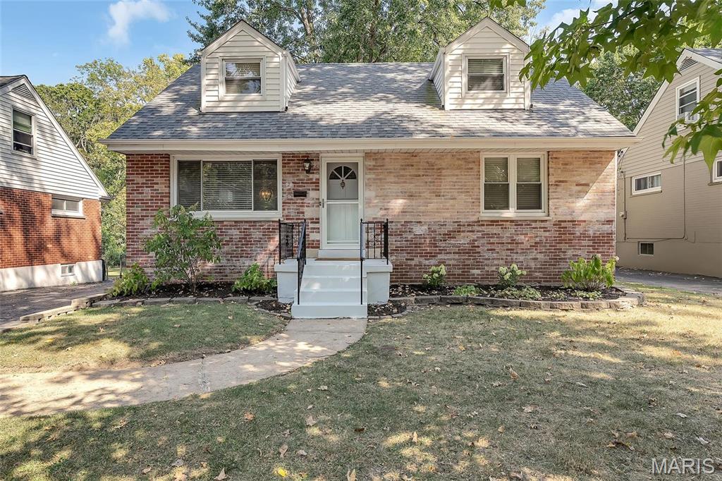 1112 Des Peres Avenue