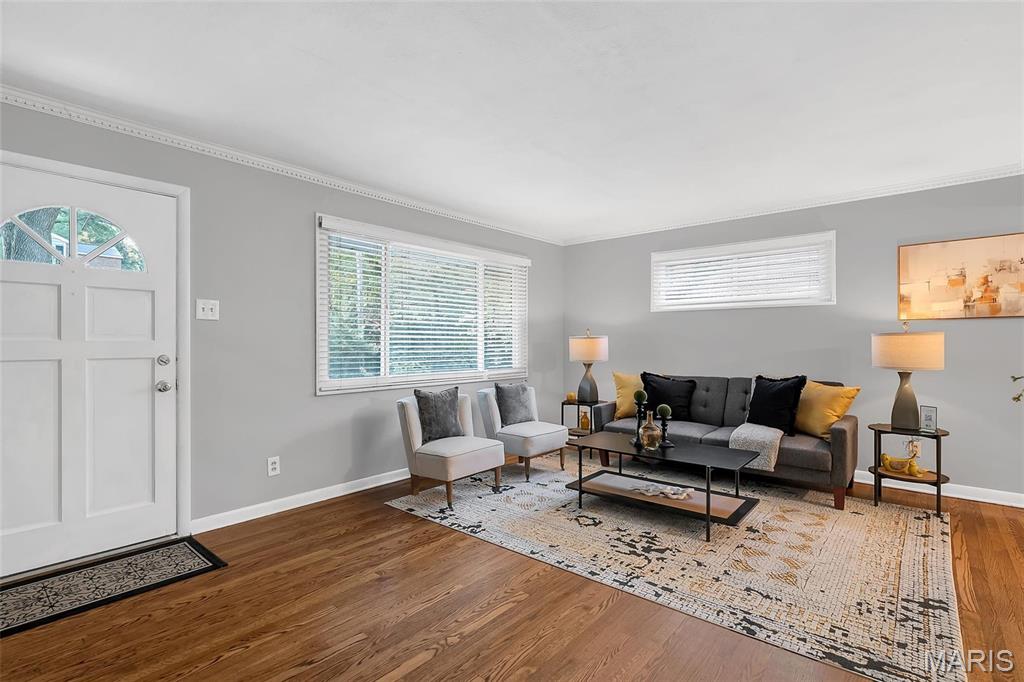 1112 Des Peres Avenue