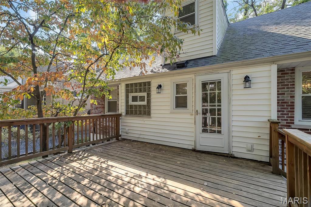 1112 Des Peres Avenue