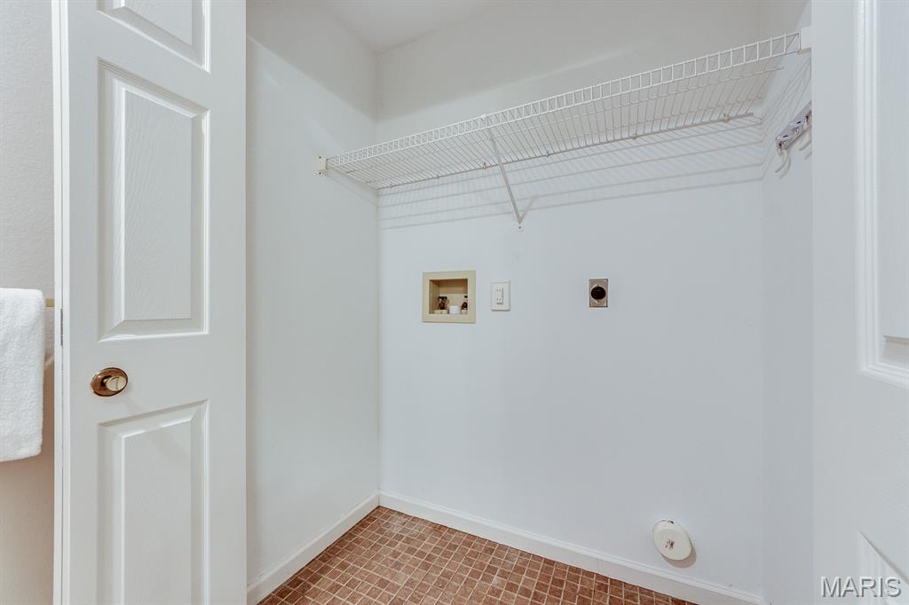 7366 Westover Colonial Lane