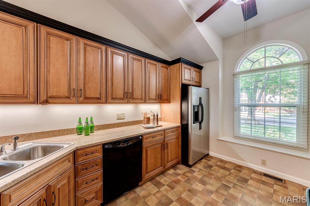 7366 Westover Colonial Lane